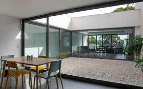 Modern Villa With Private Pool/ 400M To The Beach